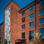 Montownia Lofts & Experience شقة فندقية 4*