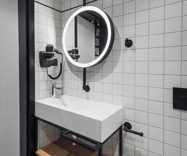 Montownia Lofts & Experience