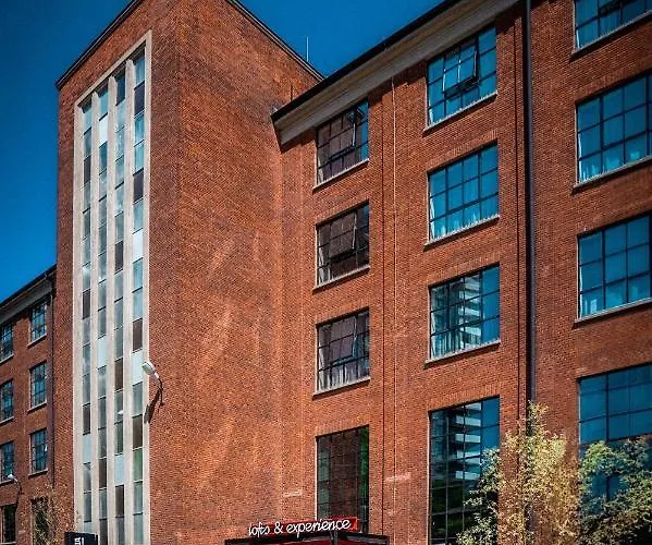 Montownia Lofts & Experience Aparthotel 4*