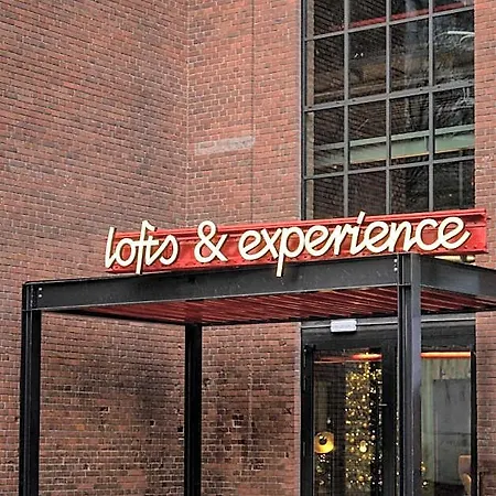 Aparthotel Montownia Lofts & Experience 4*