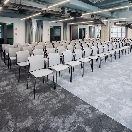 Apart Otel Montownia Lofts & Experience