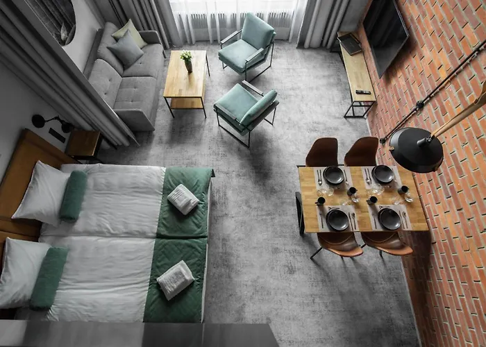 Hotel apartamentowy Montownia Lofts&experience 4*