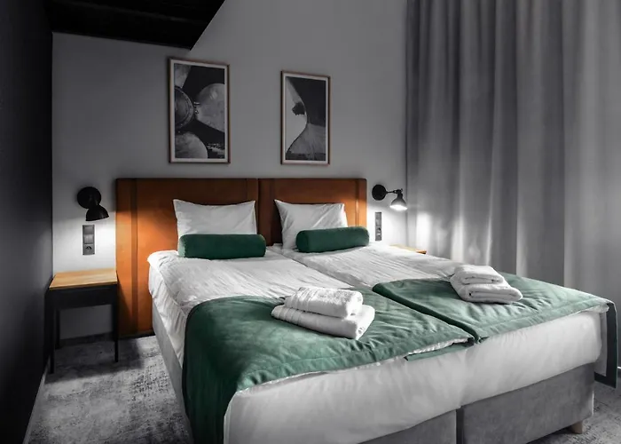 Montownia Lofts&experience Hotel apartamentowy 4*